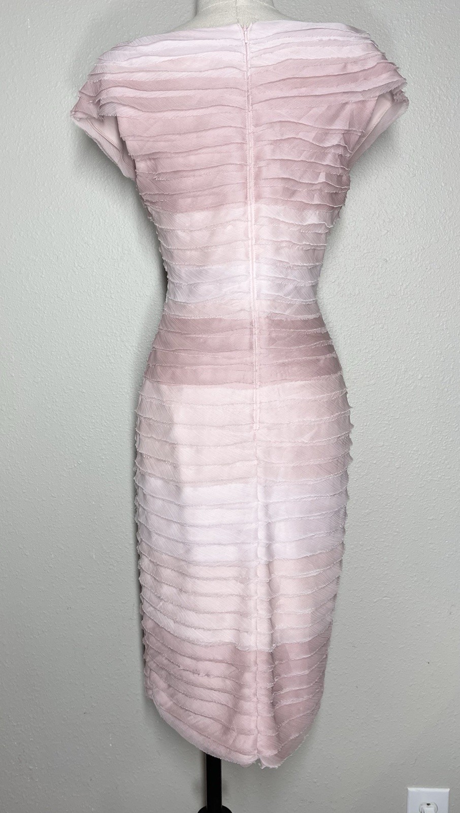 Tadashi Shoji ombré Knee Length dress crafted in banded crinkled chiffon 6