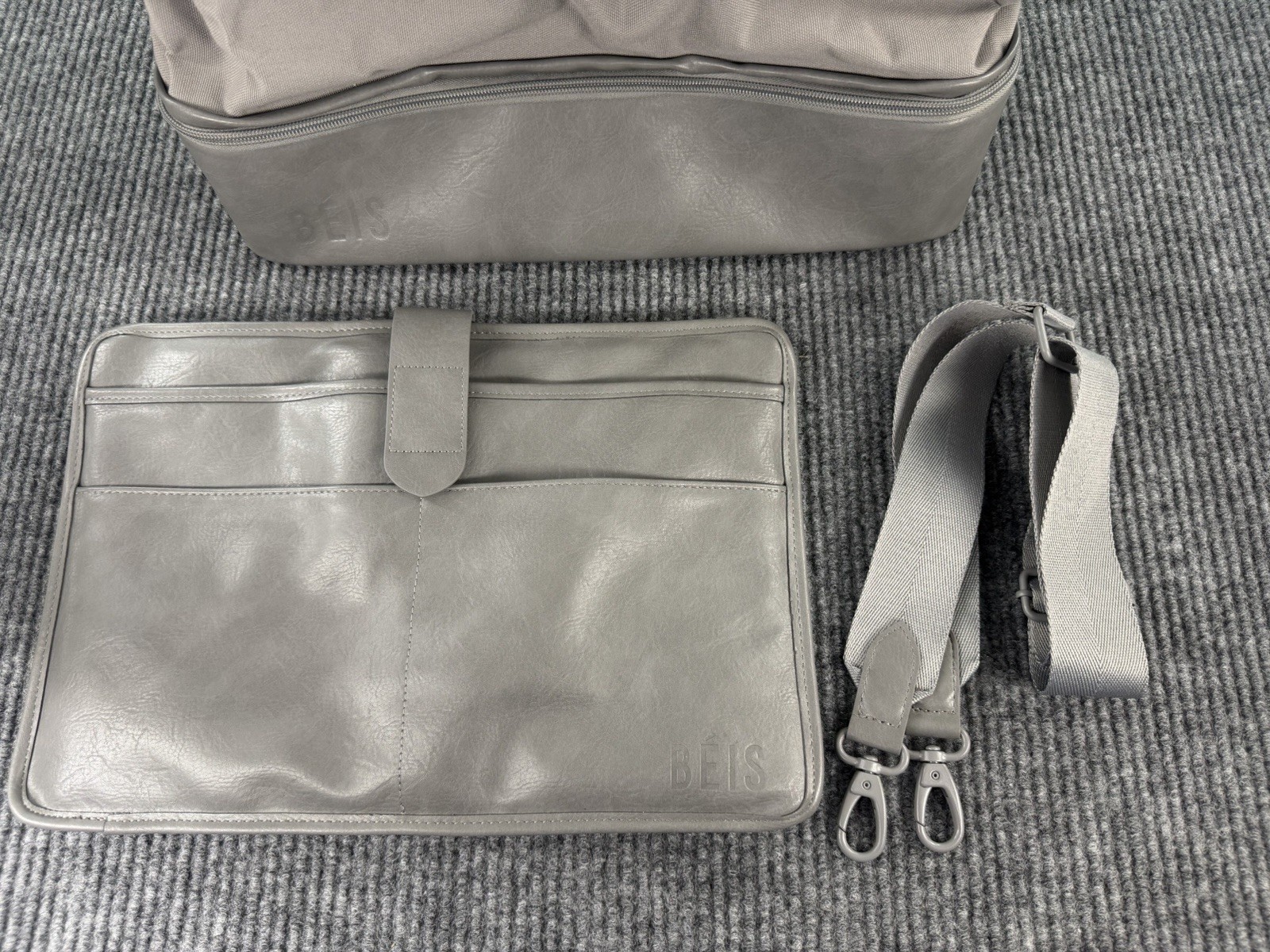 BEIS The Convertible Mini Weekender Travel Bag in Grey Excellent Condition