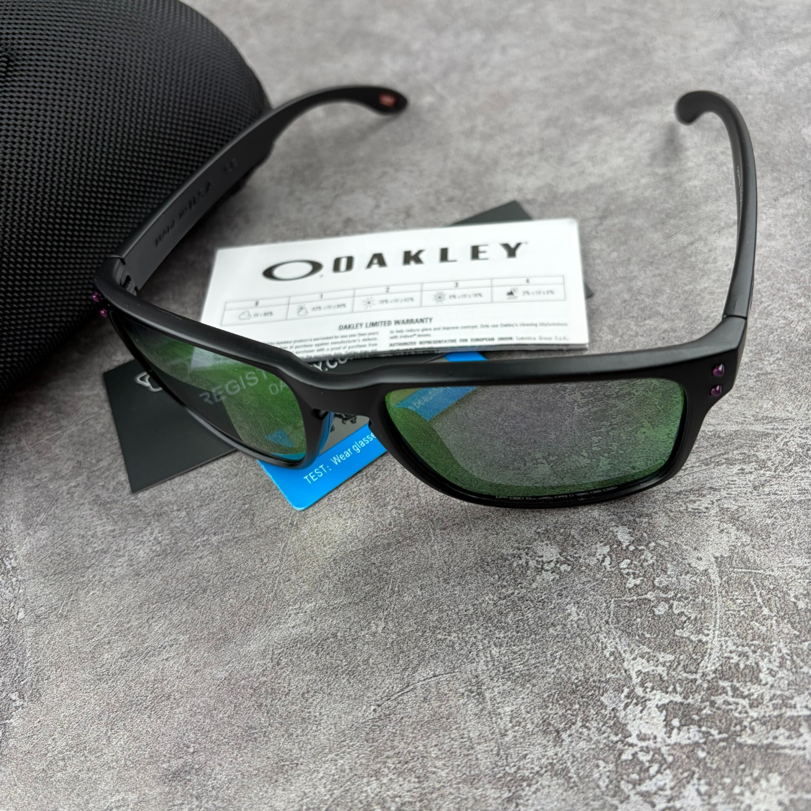 Oakley Holbrook Sunglasses Black Frame