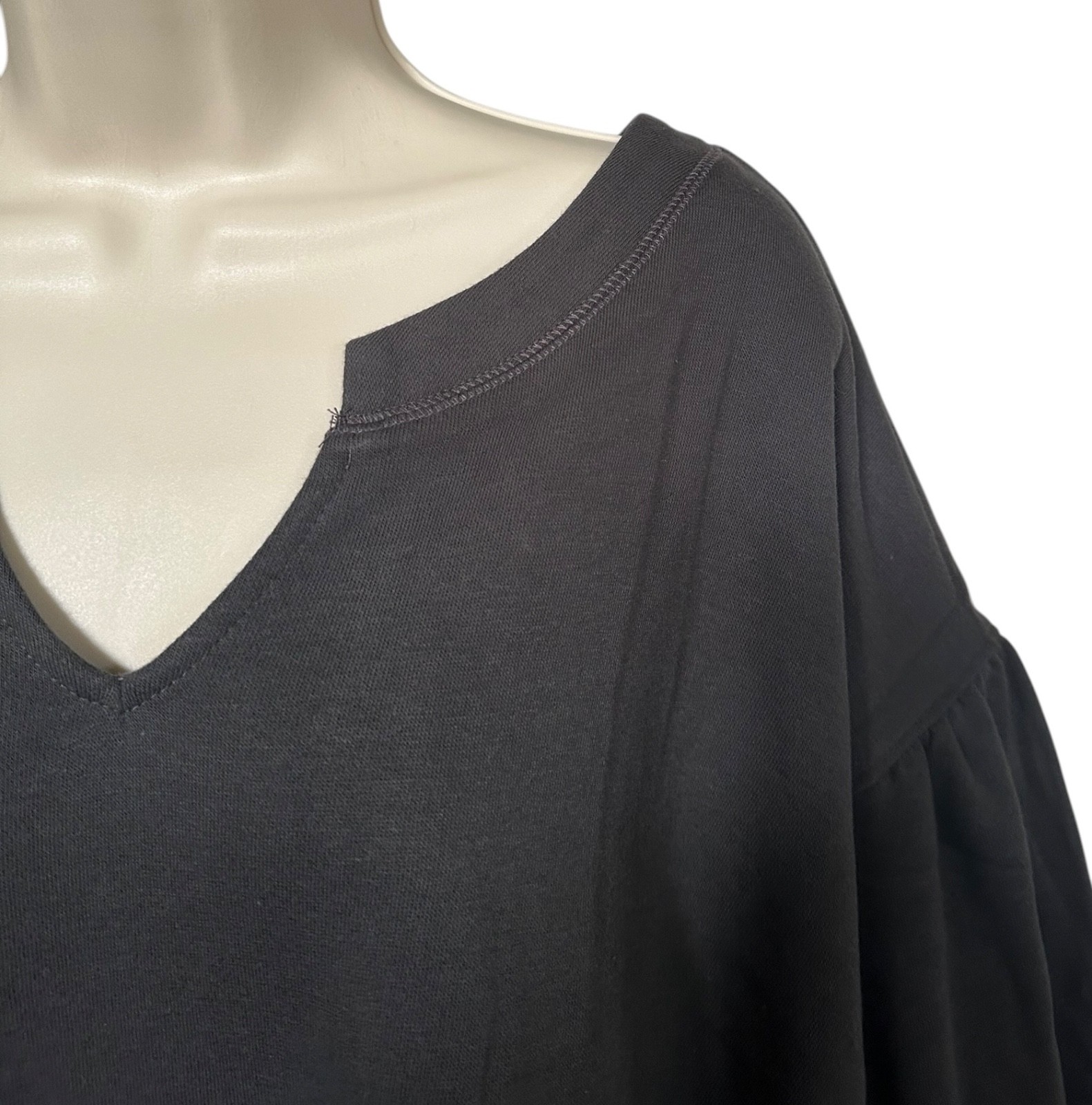 a.n.a Women’s Split Crew Neck 3/4 Sleeve Top Plus Size 3X Pirate Black