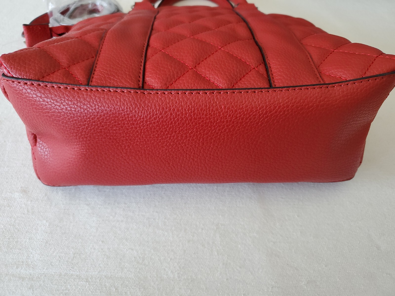 STEVE MADDEN BJULES HANDBAG RED QUILTED with Crossbody Strap Silver Accents NWT