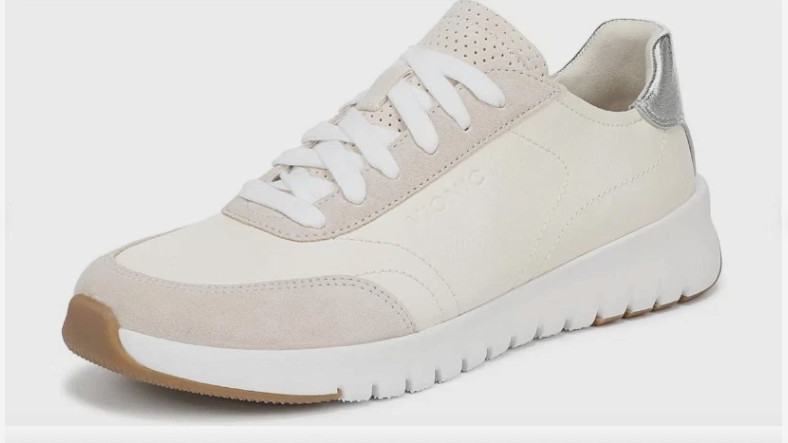 Vionic Uptown Sneaker Ivory Leather 8.5