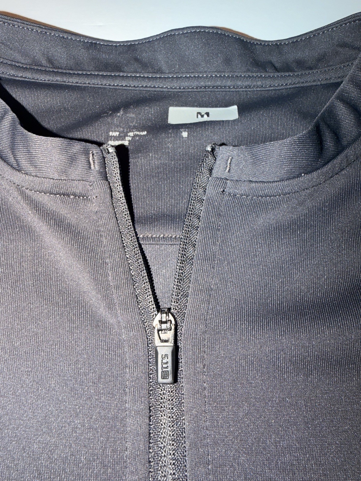 5.11 Tactical Quarter Zip Men Medium Gorpcore Polyester Athletic Gray Shirt