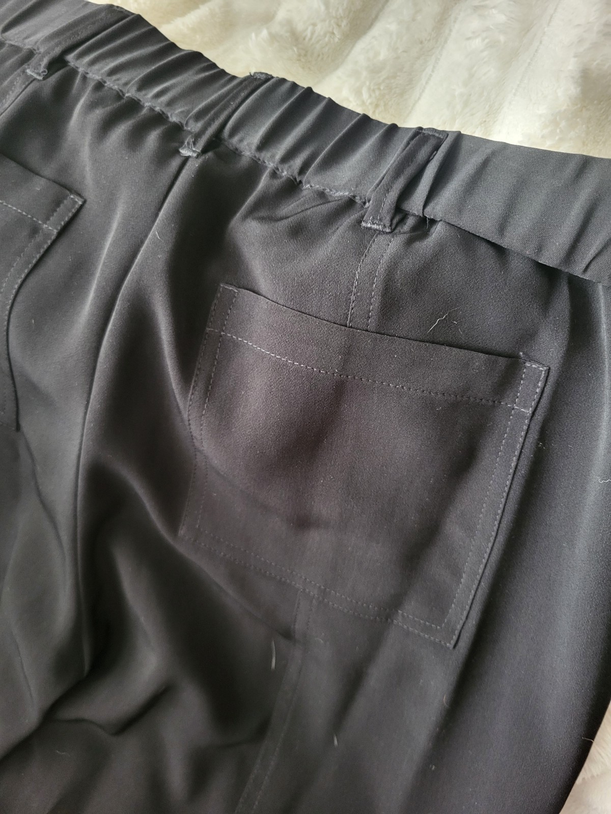 Calvin Klein Ladies Pants Small 30″ Black Gold Snap Pockets Button Accent Straps