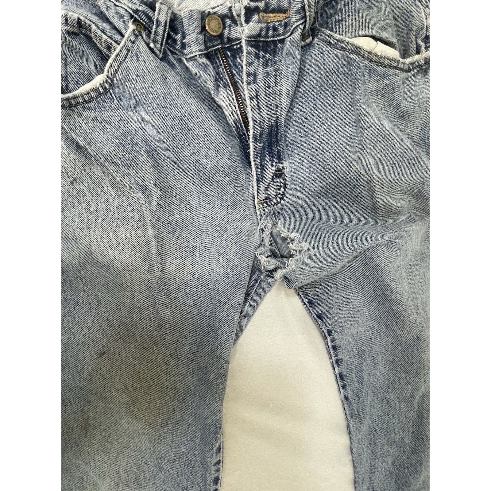 Vtg Wrangler Jeans 32×32 Blue Wash Denim Thrashed Distressed Ripped Grunge Work