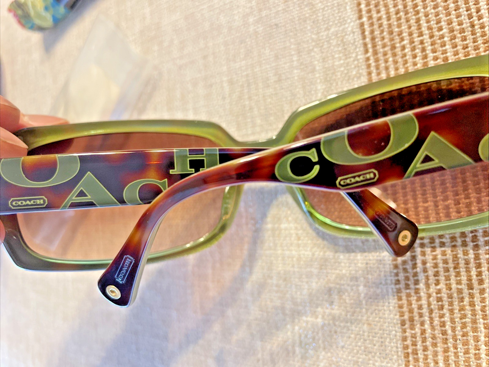 Coach Women’s Rita2 S836 Tortoise Amber Green 115mm Frame Lens SunglassesUNUSED