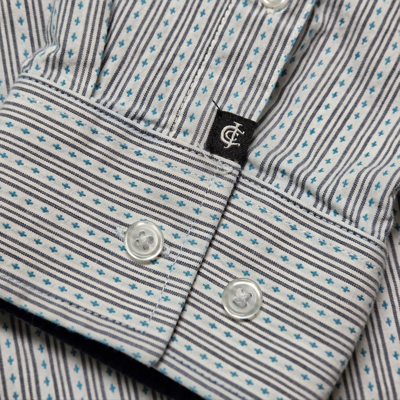 Button Down Shirt Cody James XL Mens White Blue Excellent Striped Western Core