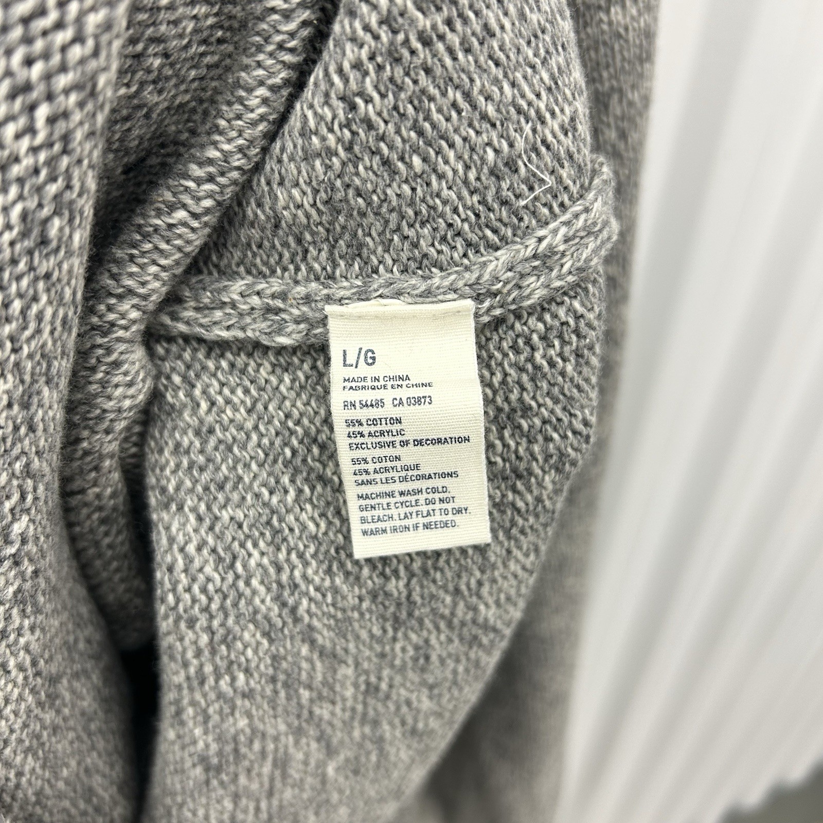 F/W 2013 American Eagle Casual Knit Grey Sweater with Elbow Patches Size L