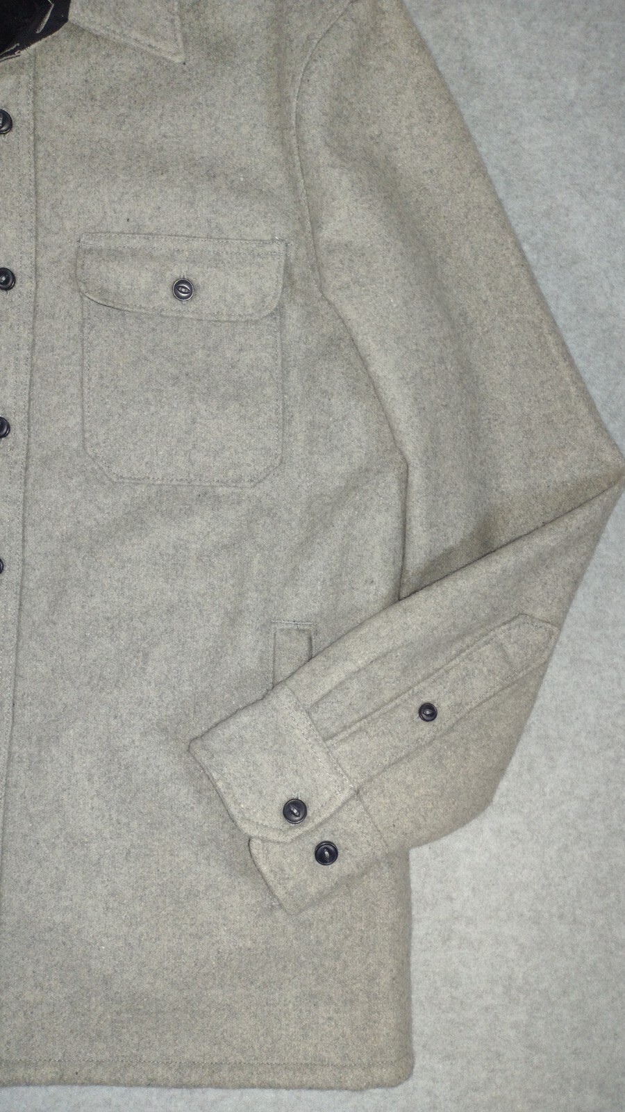 Nordstrom Gray Wool Coat Sharpa/Faux Fur Lined Men’s Size Medium