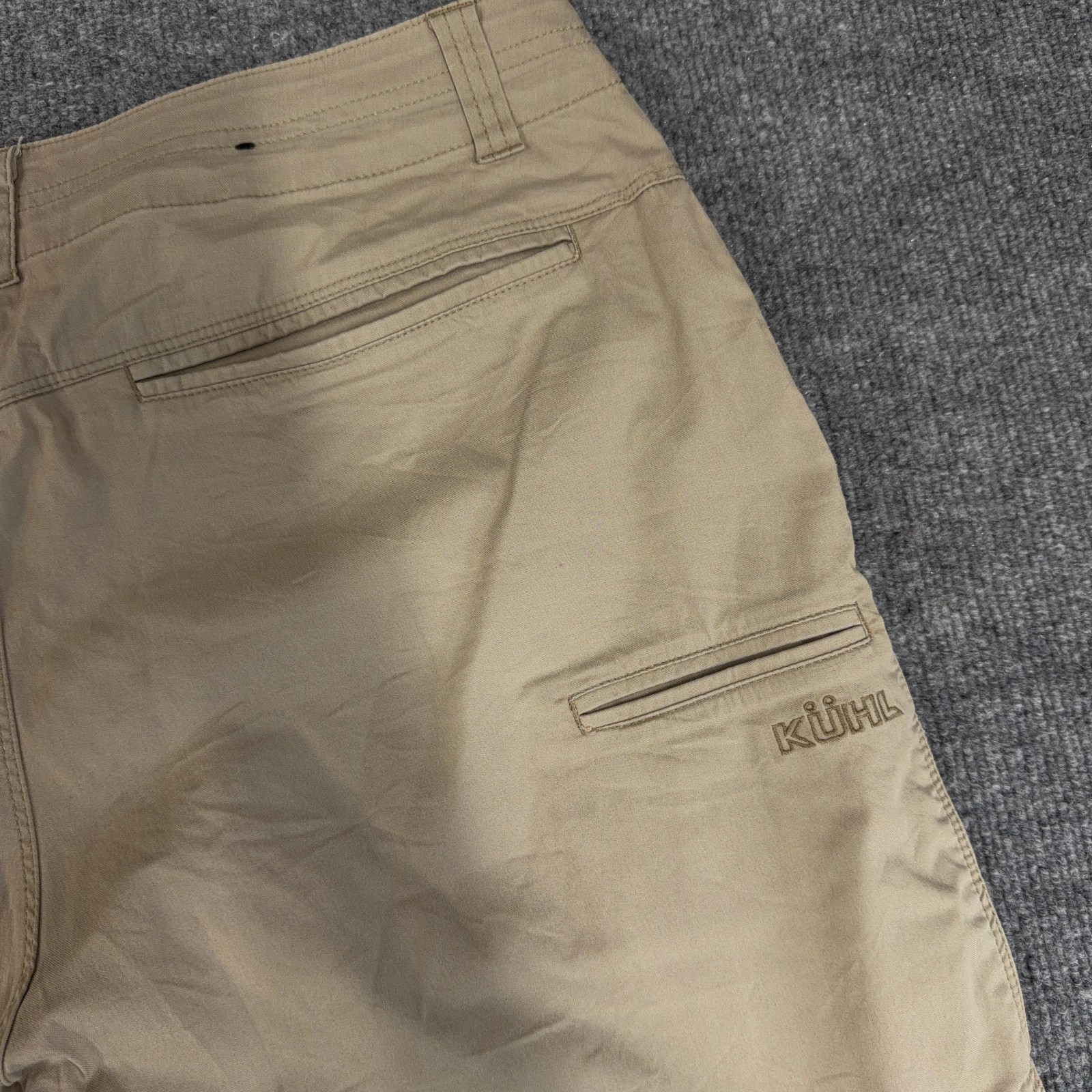 KUHL Shorts Men 36 Khaki Tan Outdoor Cargo Resistor Lite Chino 10″ Inseam