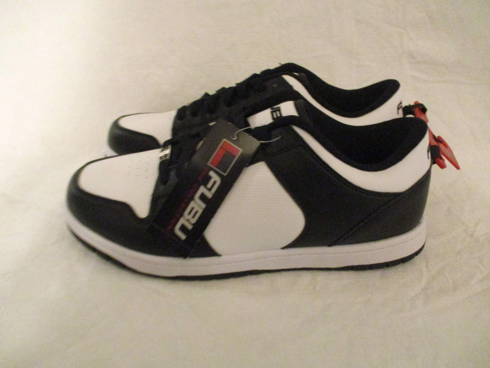 Men’s Black & White Low Fubu Sneakers E266