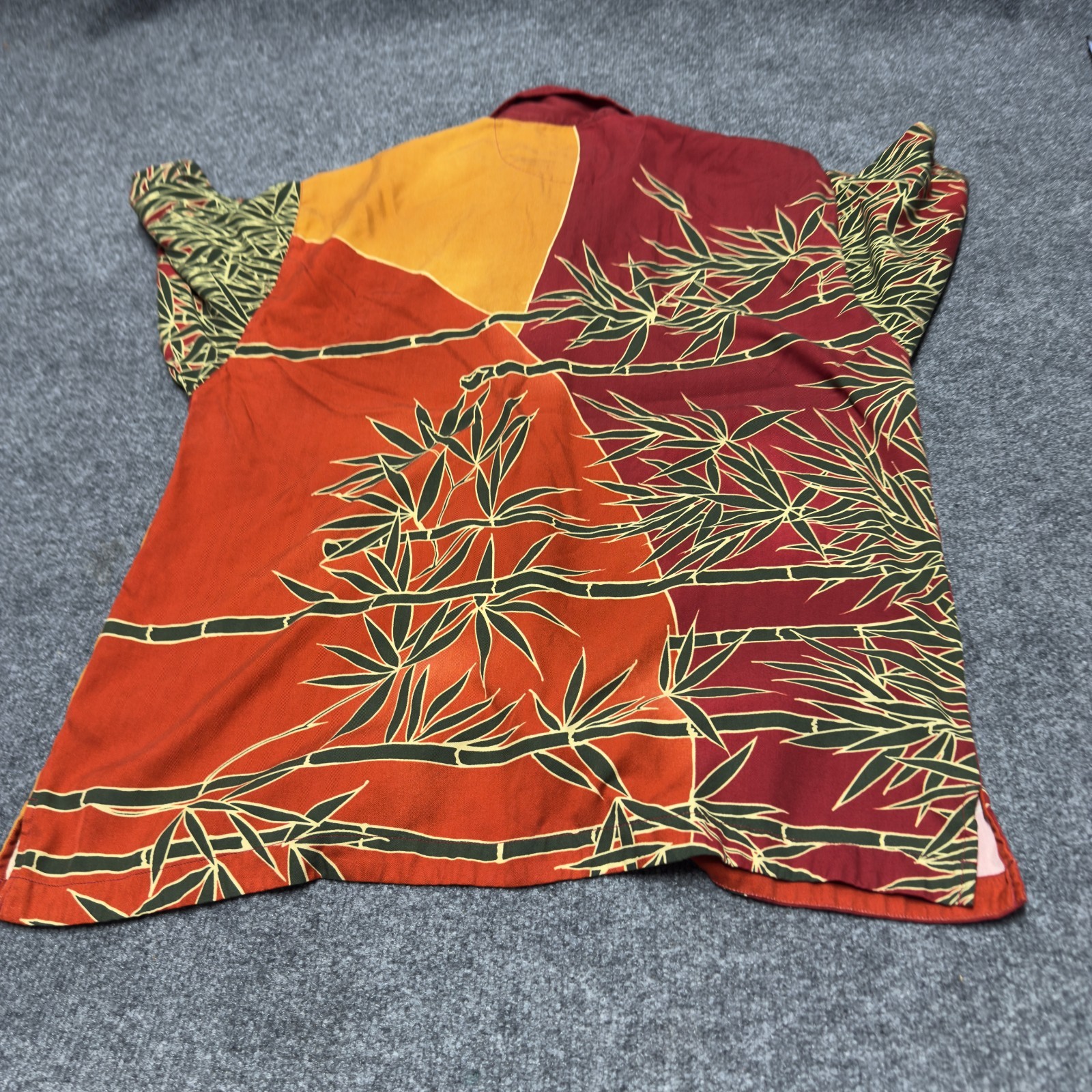 Tommy Bahama 100% Silk Bamboo Herringbone Shirt Hawaiian Camp Loop Button Large