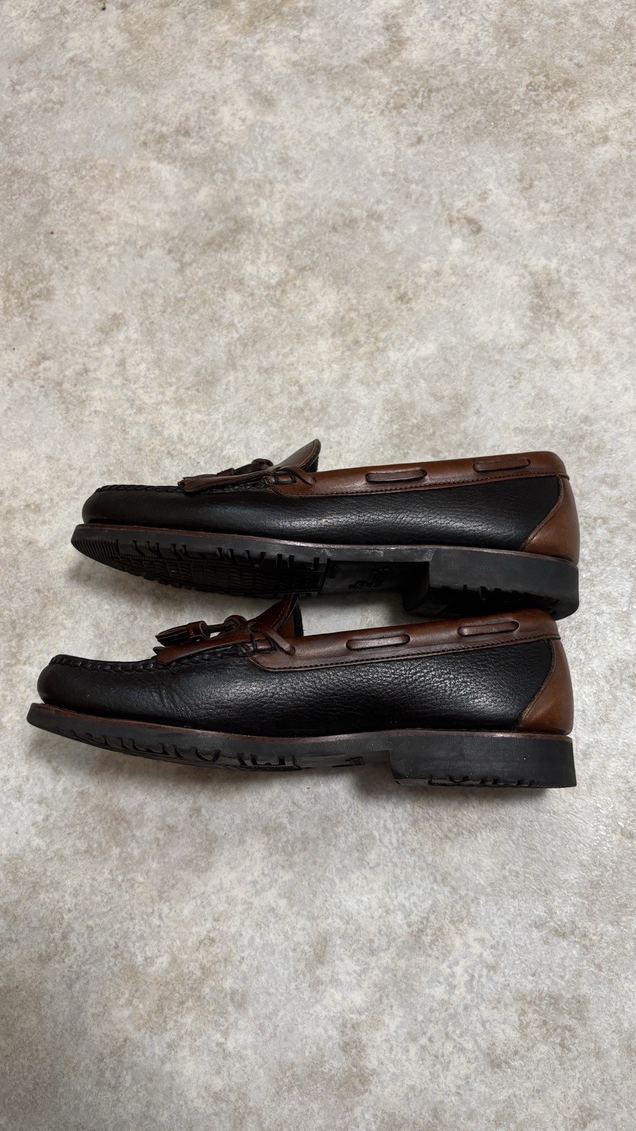Allen Edmonds Nashua Loafer Mens 9.5B Black/Brown Leather Tassel Slip In Shoes