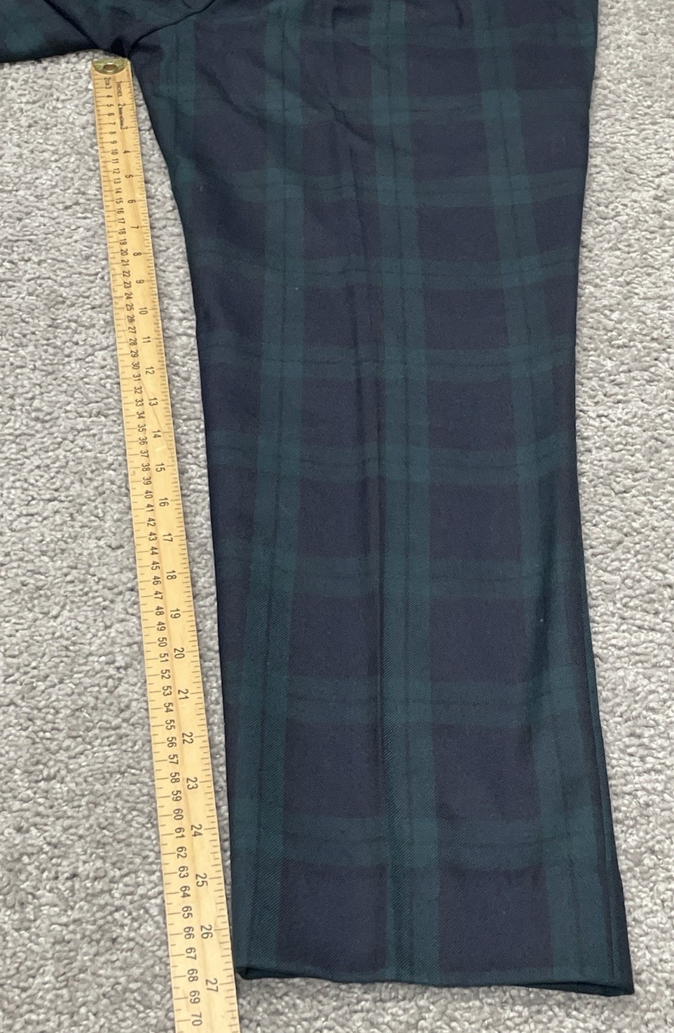 Devil’s Advocate Men’s Two Piece Suit Chest: 40 Pants 32×27 Tartan Wool/Poly Euc