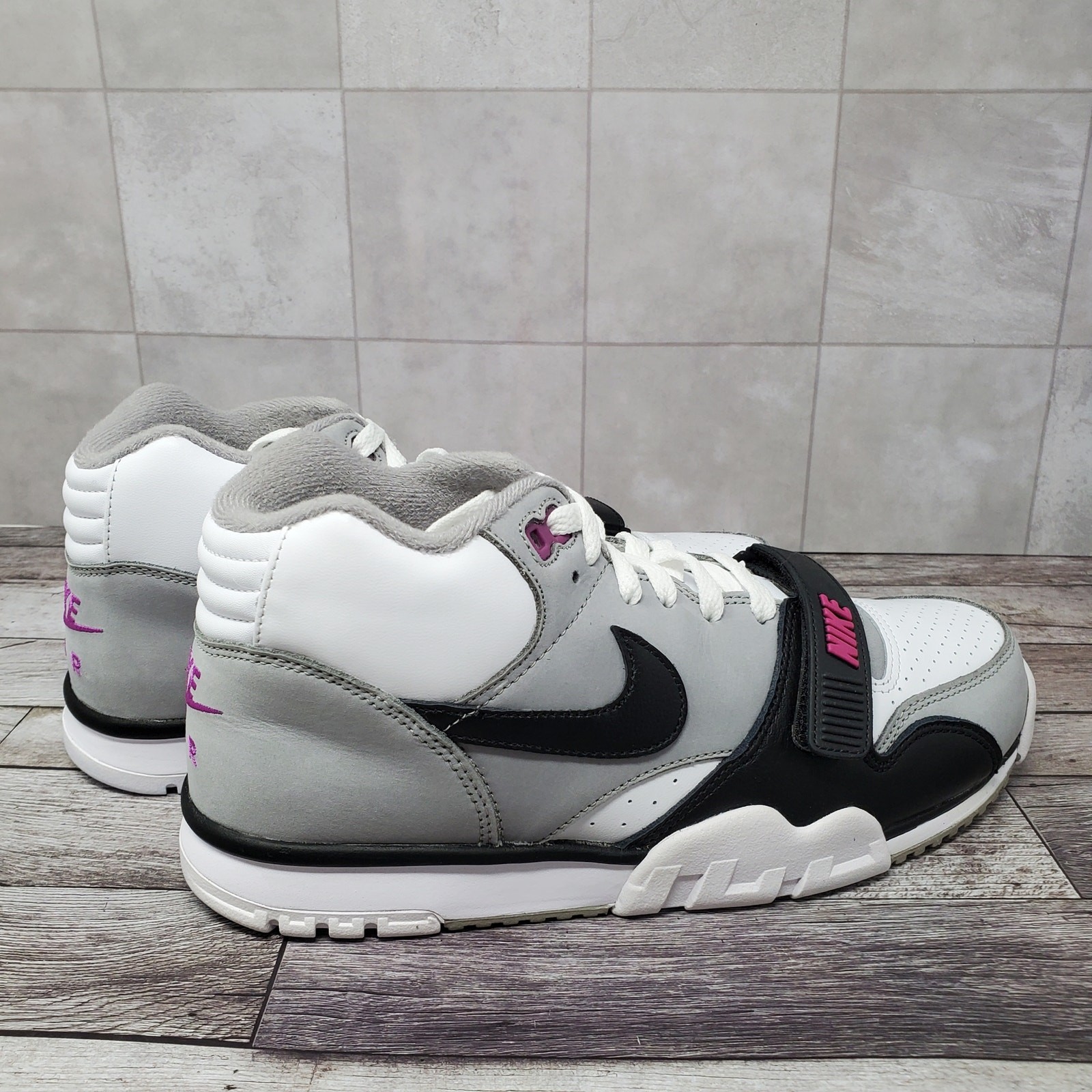 Nike Air Trainer 1 FN6885-062 Medium Grey Black White Hyper Violet Mens Size 9.5