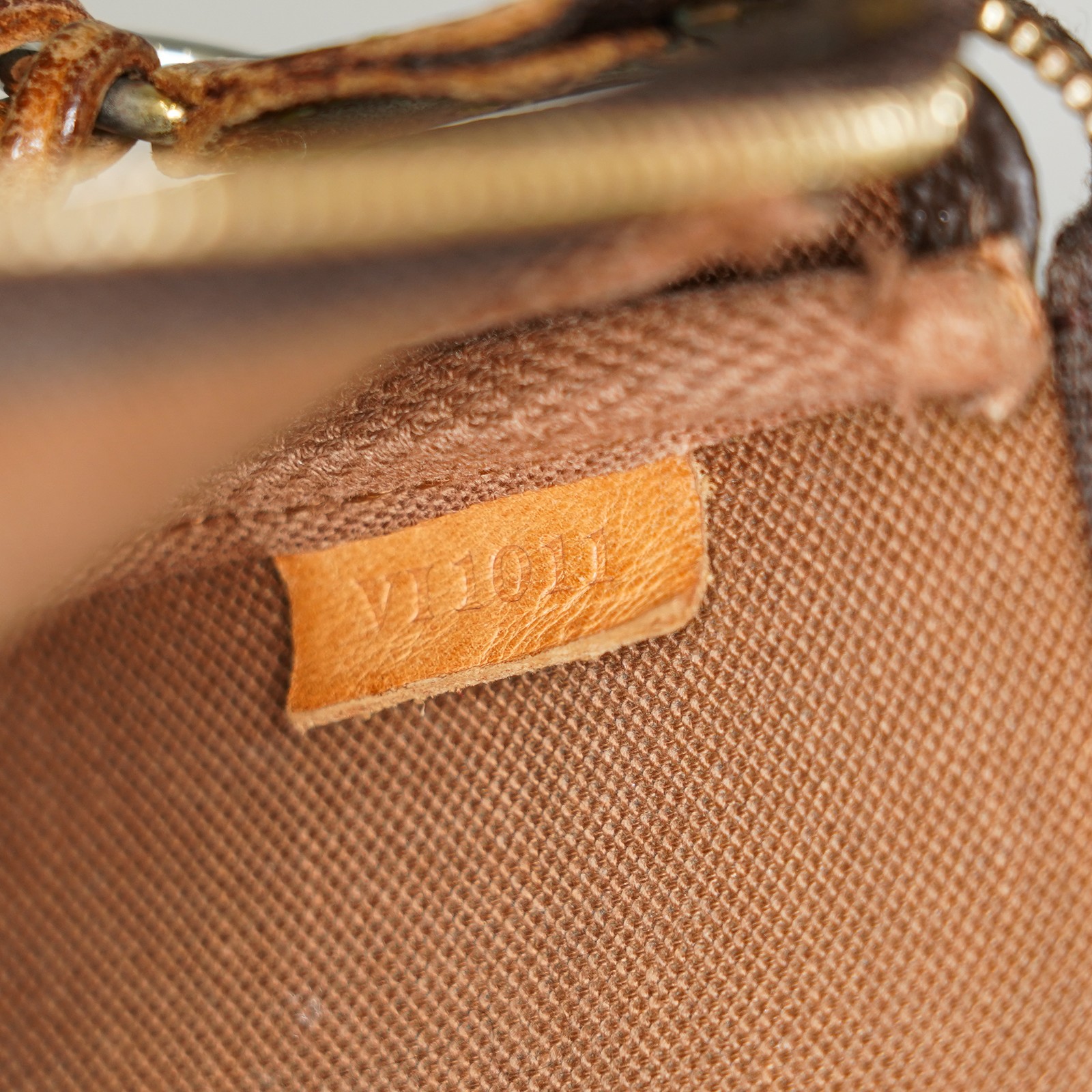 LOUIS VUITTON Monogram Pochette Accessories Pouch M51980 LV Auth 06E033080015