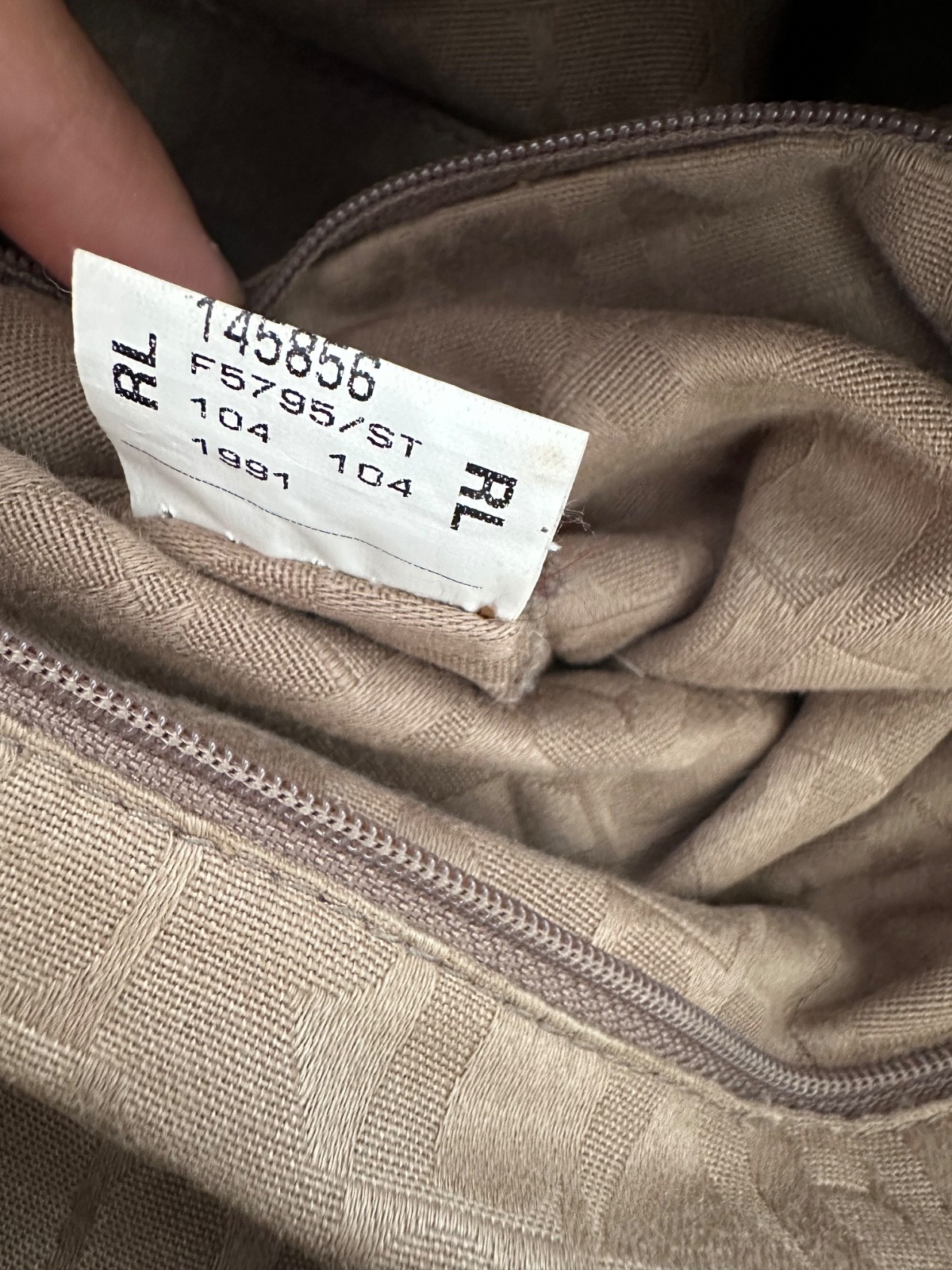 Furla handbag/shoulder bag in beige ostrich-embossed leather