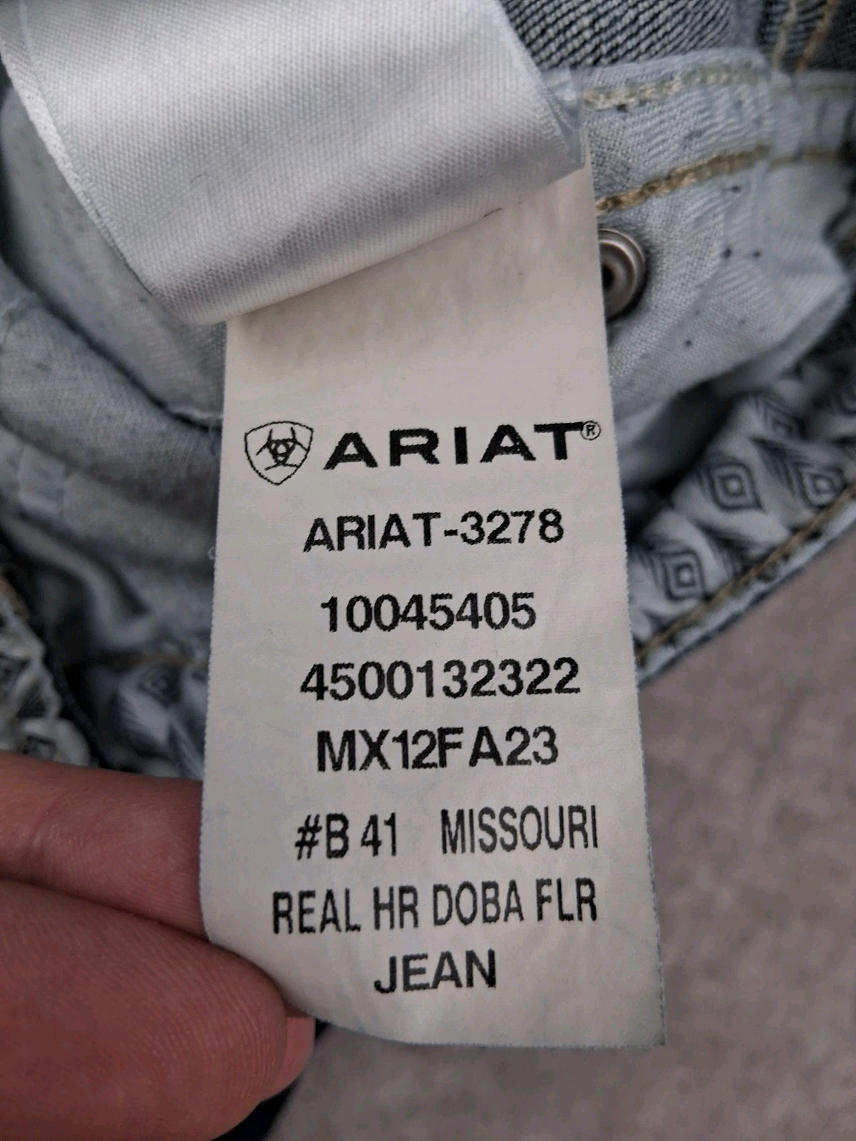 Ariat Real Jeans Womens 31R Blue Flare Leg Raw Hem Mid Rise Western Boot 32″