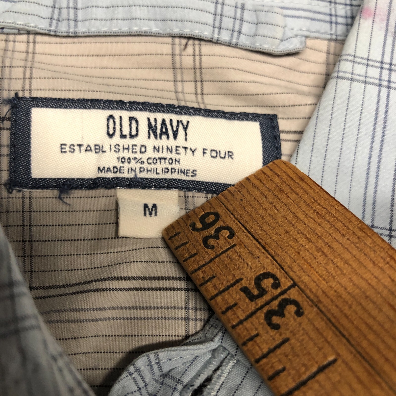 VTG OLD NAVY Gray Black Plaid Dress Shirt Medium long sleeve Button Up Collared