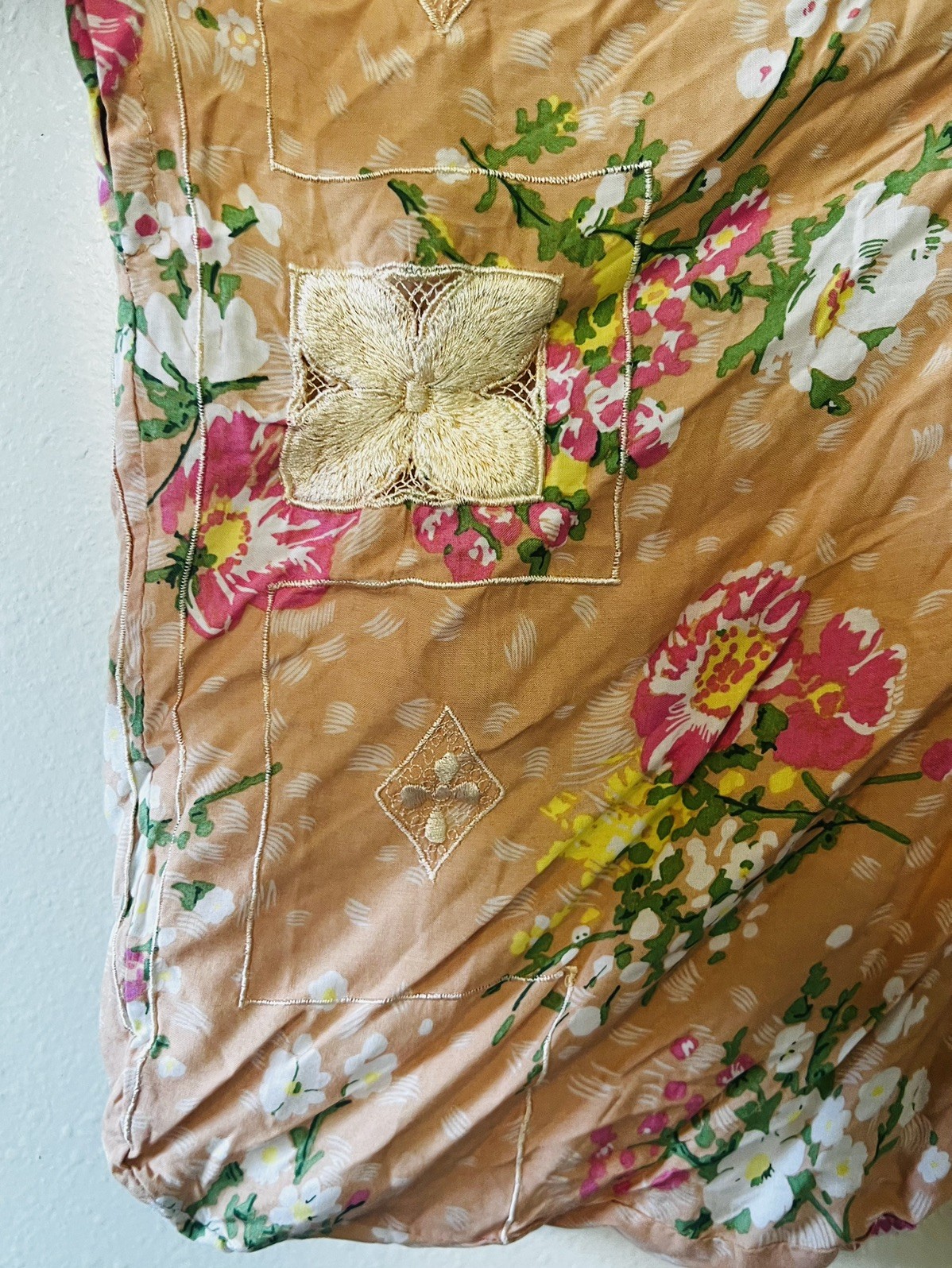 Spell & the Gypsy Sundancer Blush Short Robe Kimono Sz OS Missing Belt