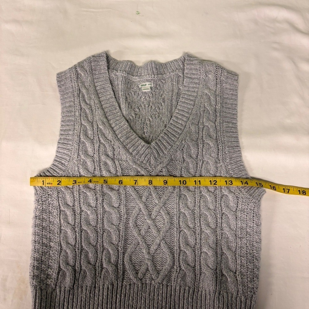Aerie Gray Cable Knit Sweater Vest Cropped Sleeveless Pullover XS