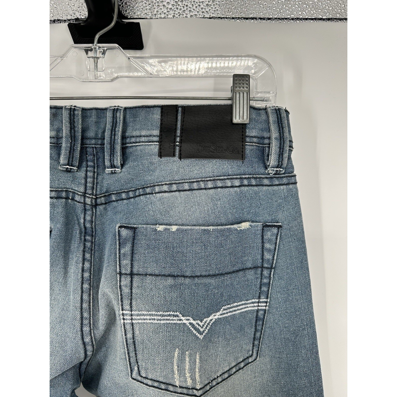 Diesel Larkee Straight Leg Regular Fit Medium Wash Distressed Jeans Size 30×32