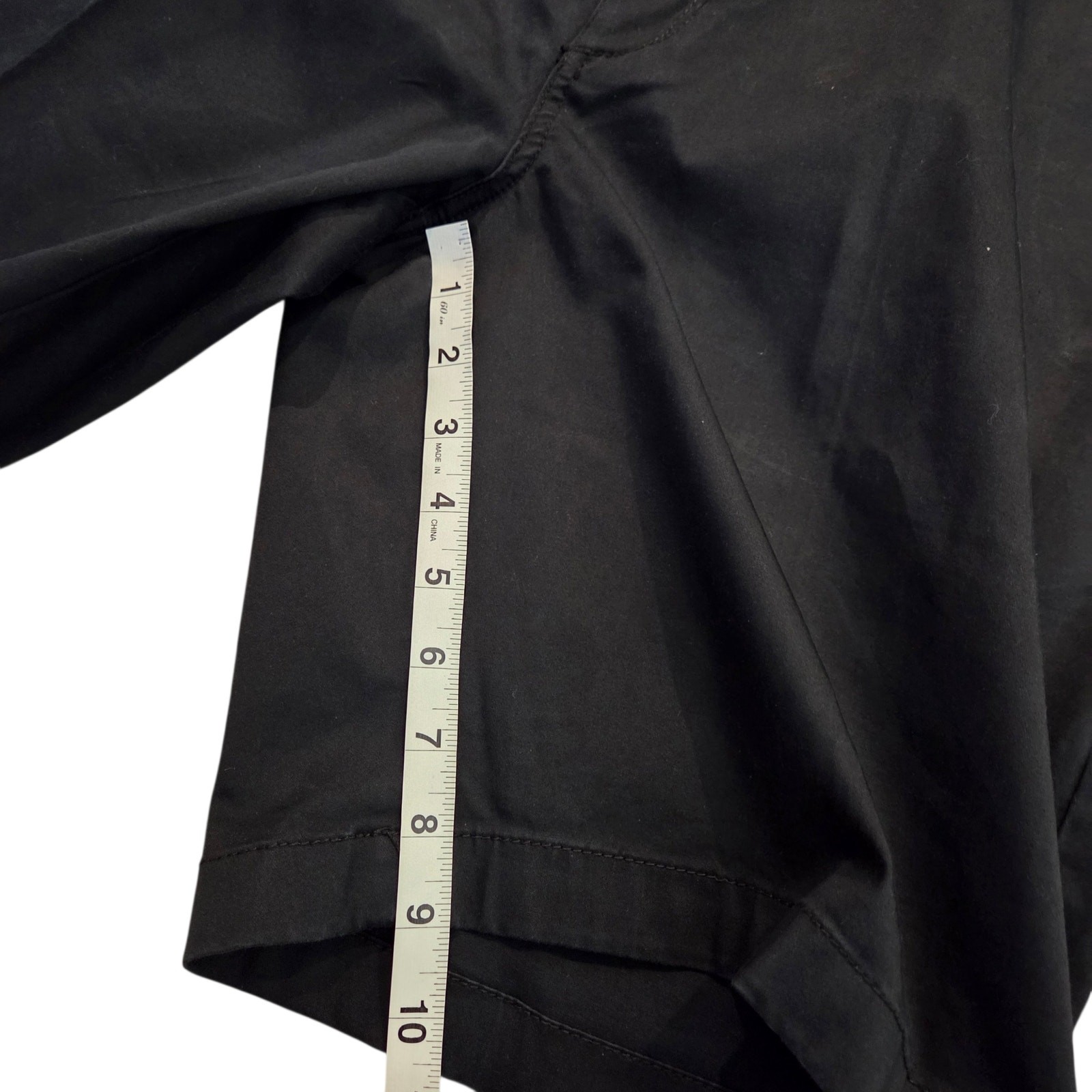 Tommy Bahama Chino Shorts sz 40 Dark navy blue or Black 9″ long