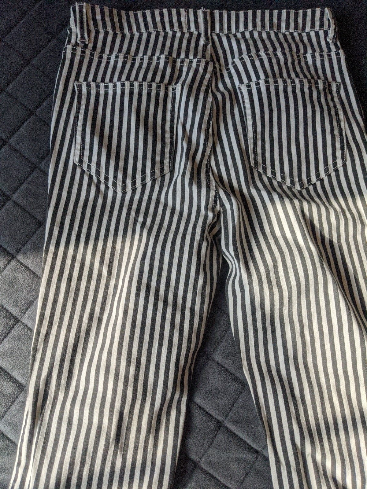 Blank Paige Black & White Striped Bell Bottoms Women’s Wide Leg Pants Size M