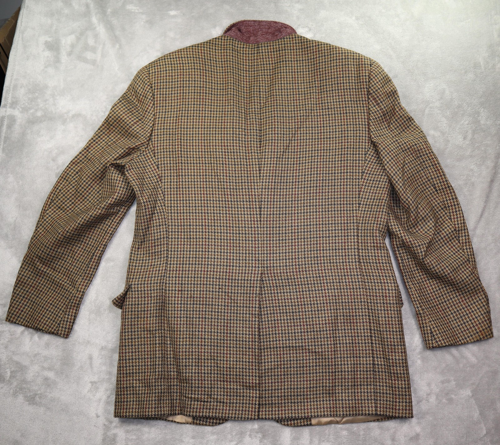 Tommy Hilfiger Sport Coat Men’s Medium Hounds Tooth Tweed 3 Button Notch Lapel