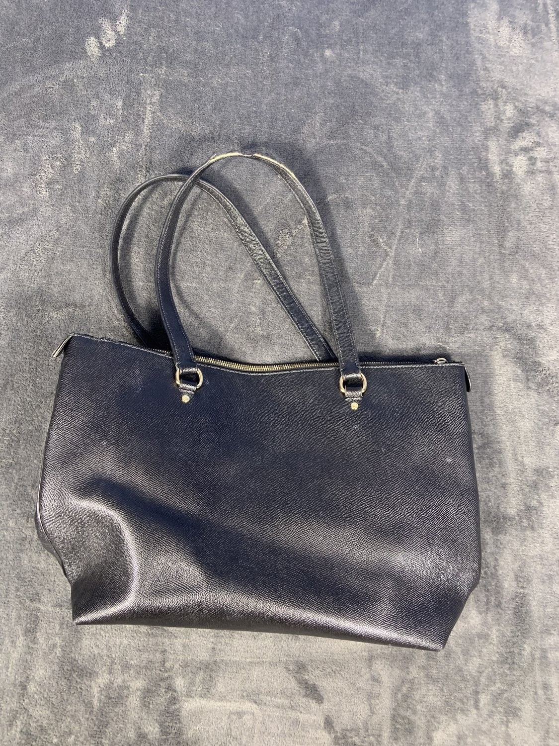 Coach Gallery Tote Black Crossgrain Leather Shoulder Bag F79608 Gold Hardware