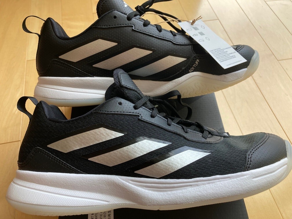 Adidas AvaFlash tennis court shoes women US 8.5 (UK7, FR40-2/3) BRAND NEW in box
