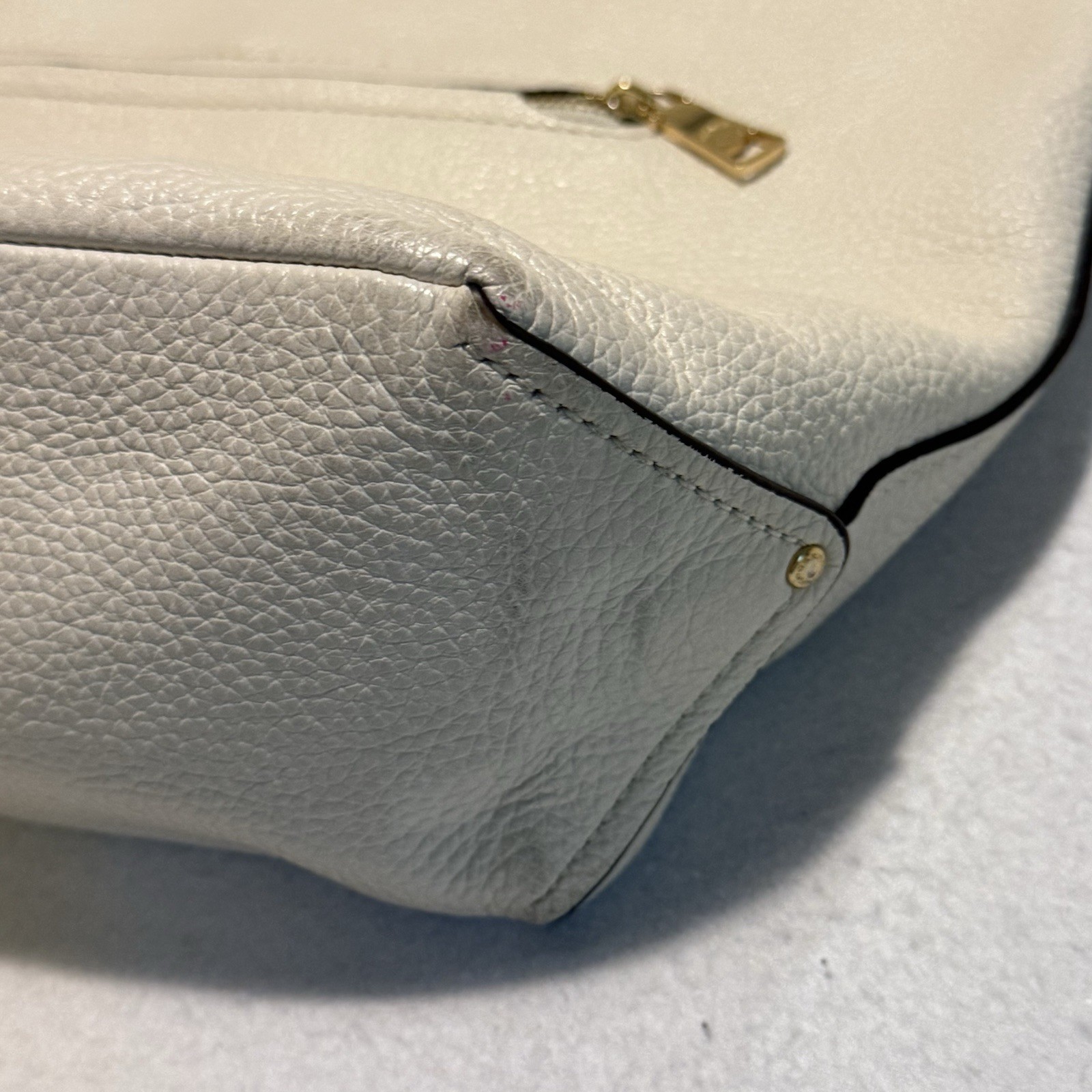 Coach Edie 31 F31507 Pebbled Leather Shoulder Bag Chalk Gold Hardware +New Strap