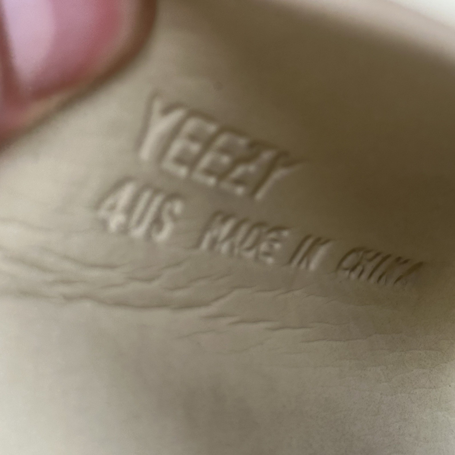 adidas Yeezy Summer Slides Men’s ‘Bone Restock’ Sneakers US Size 4