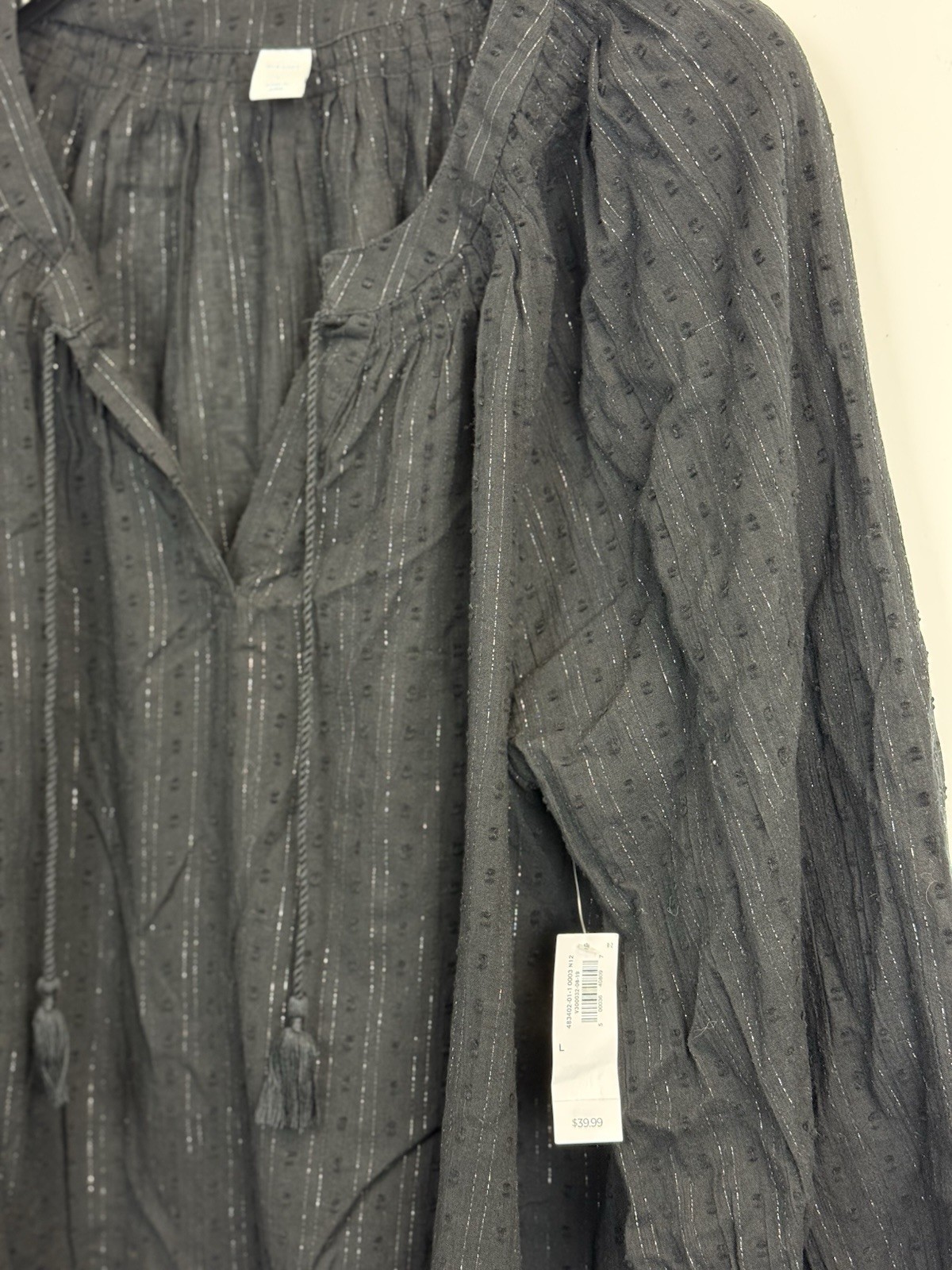 Old Navy Black Bohemian Tie-Neck Boho Blouse Womens L Silver Thread Button Cuff