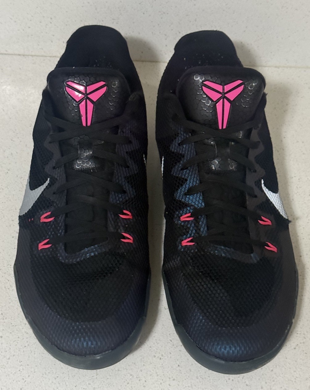 NIKE KOBE XI low Invisibility cloak basketball sneakers gray/pink men’s size 14