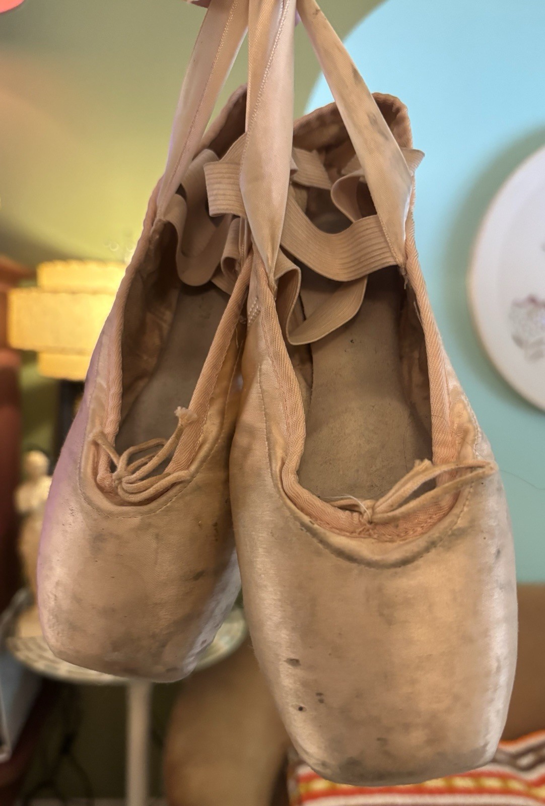 Vintage Dead Ballet Pointe Shoes Great As A Prop!!