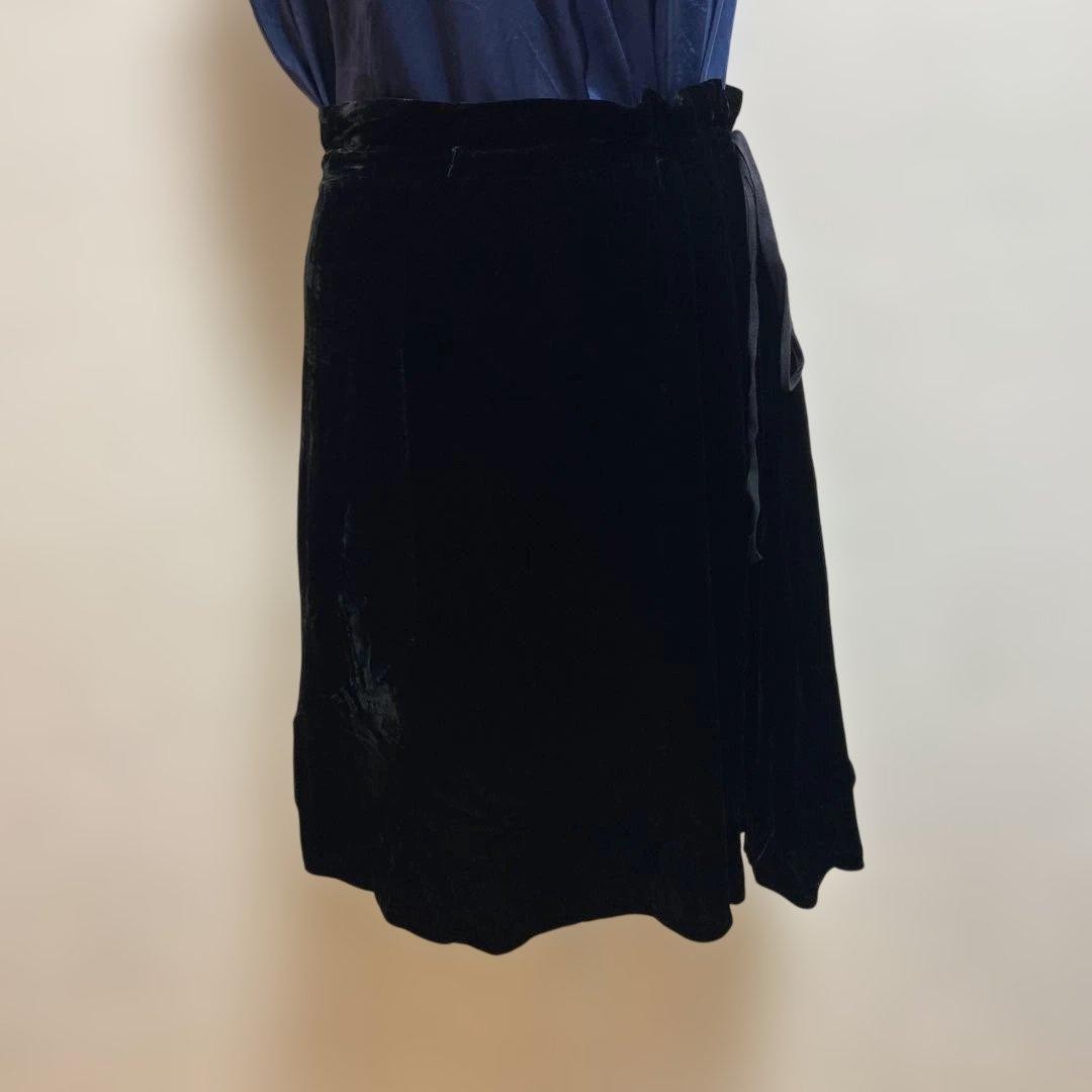ANN DEMEULEMEESTER Black Velvet Flare Skirt Size 38 Vintage