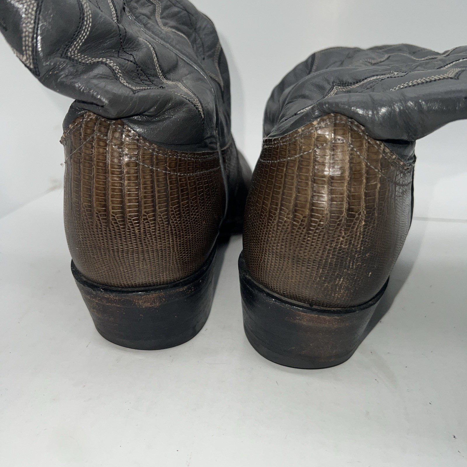 J Chisholm Men’s Exotic Cowboy Boots Size 9 D snakeskin Western Made In USA