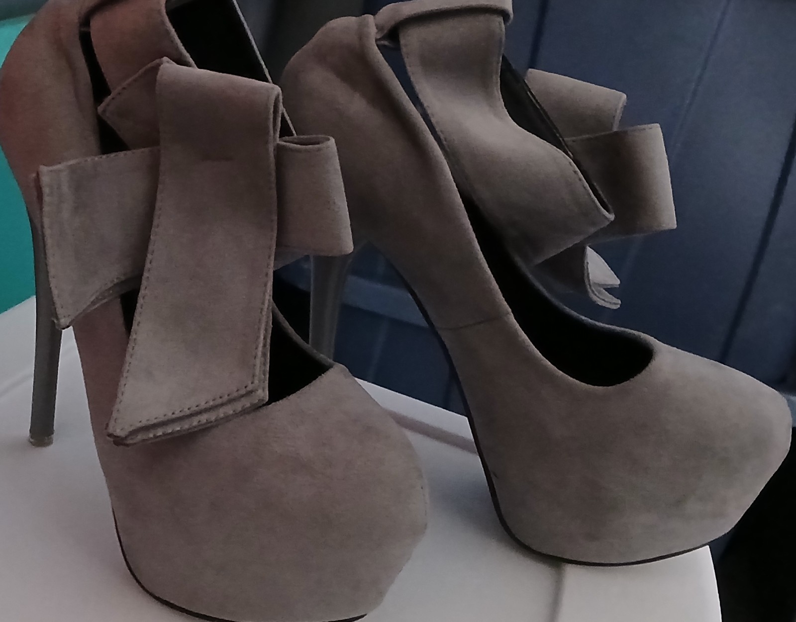 high heels