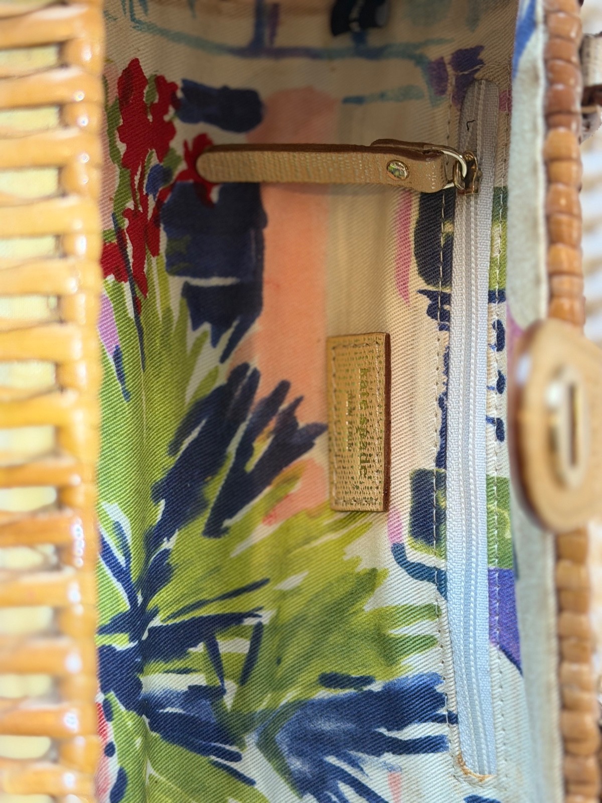 Kate Spade New York bamboo rattan log purse EXCELLENT used condition!