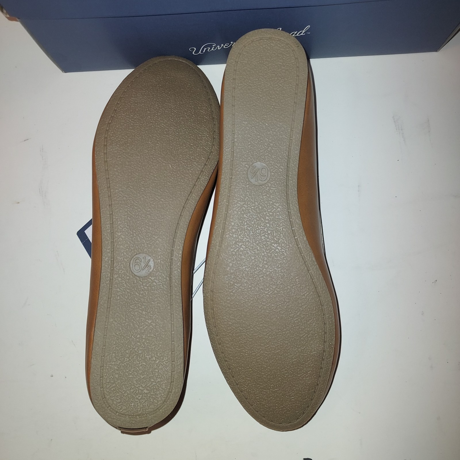 Universal Thread NWT Cognac Brown “Everly” Slip On Flat Loafers Wmn’s Sz 6.5