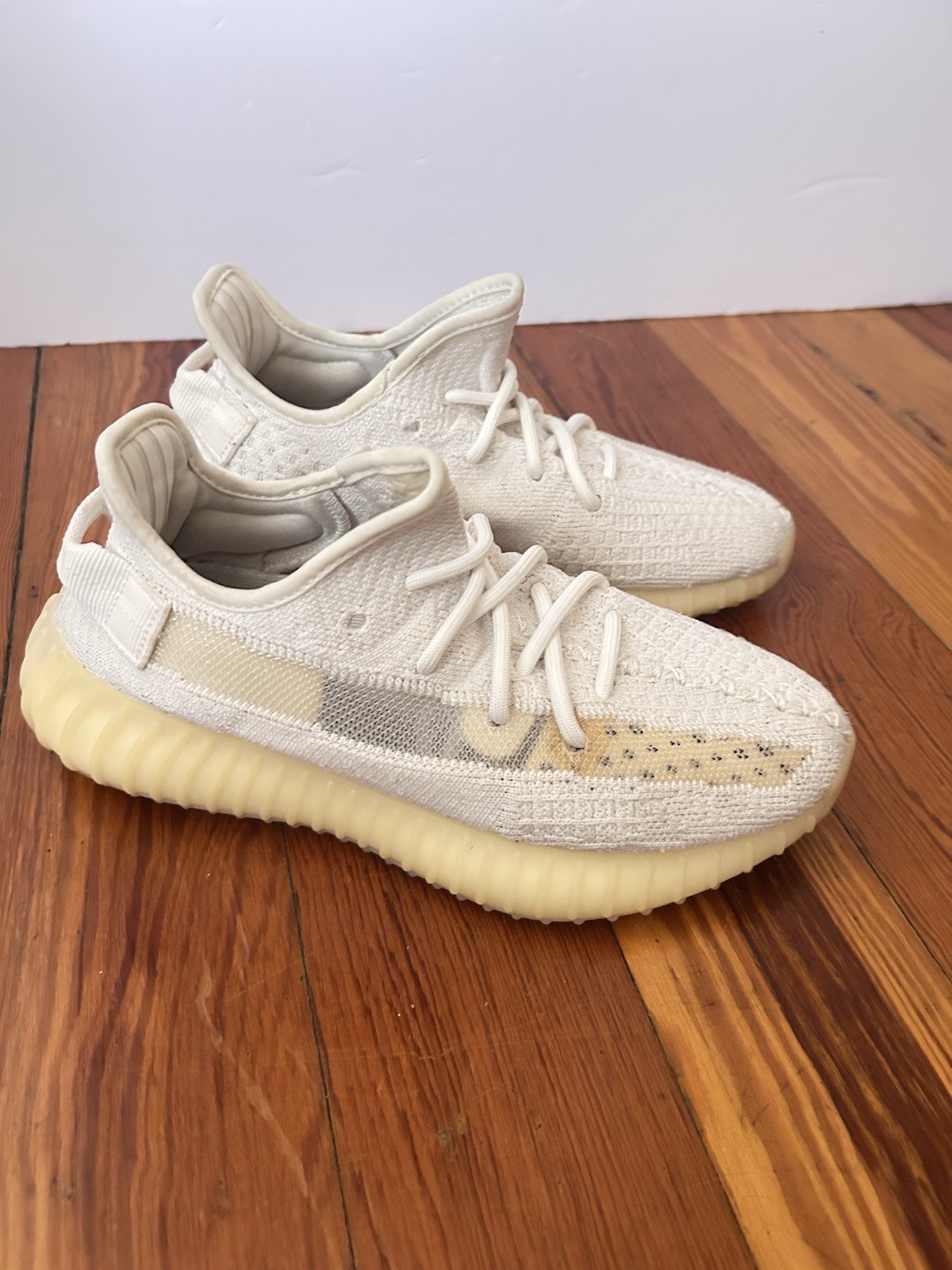 Adidas Yeezy Boost 350 V2 “Light” – Men’s US 5 / UK 4.5 – Very Good – Authentic