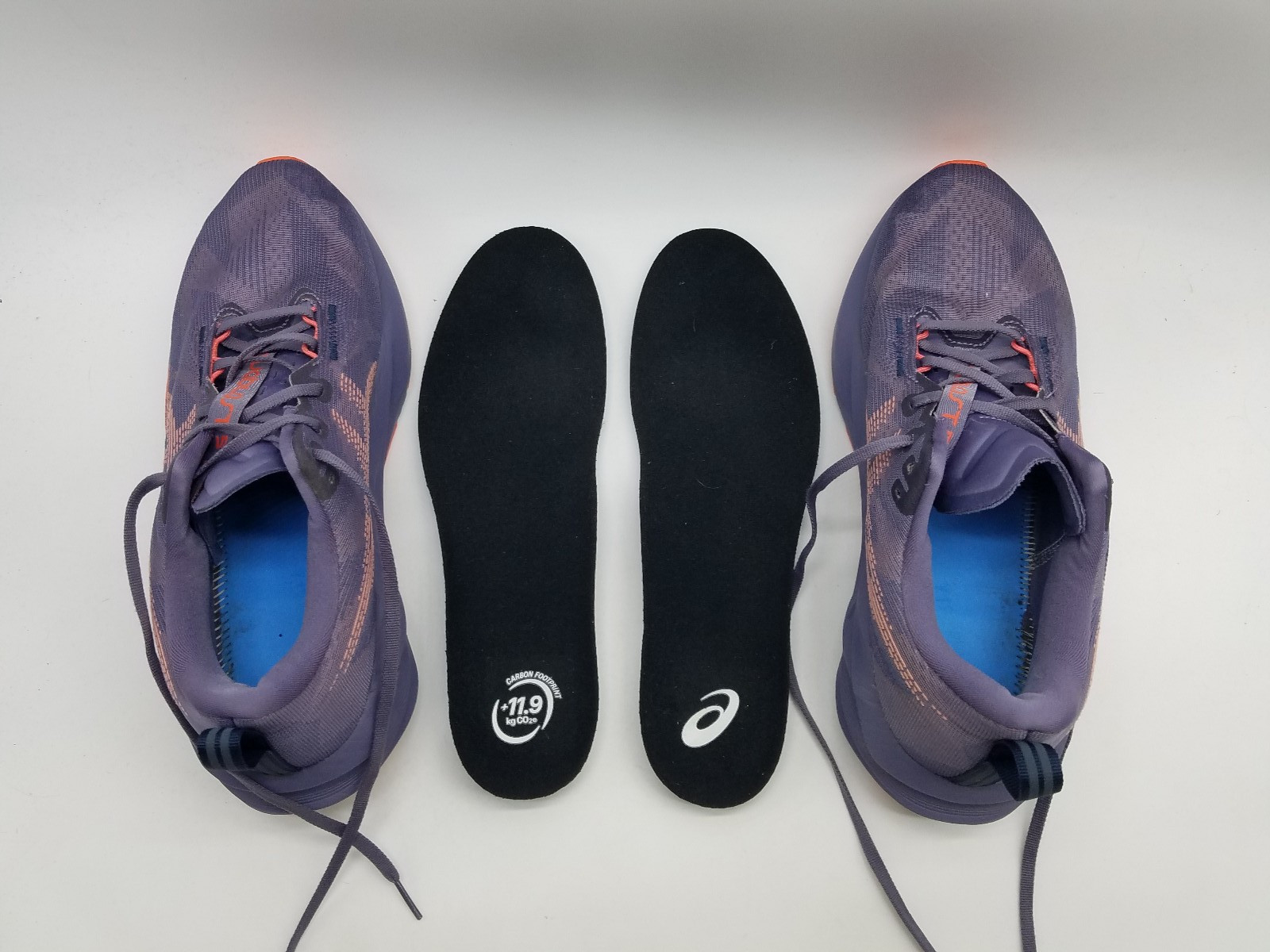 Asics Novoblast 5 Men’s Size 11.5 Running Shoes Multicolor