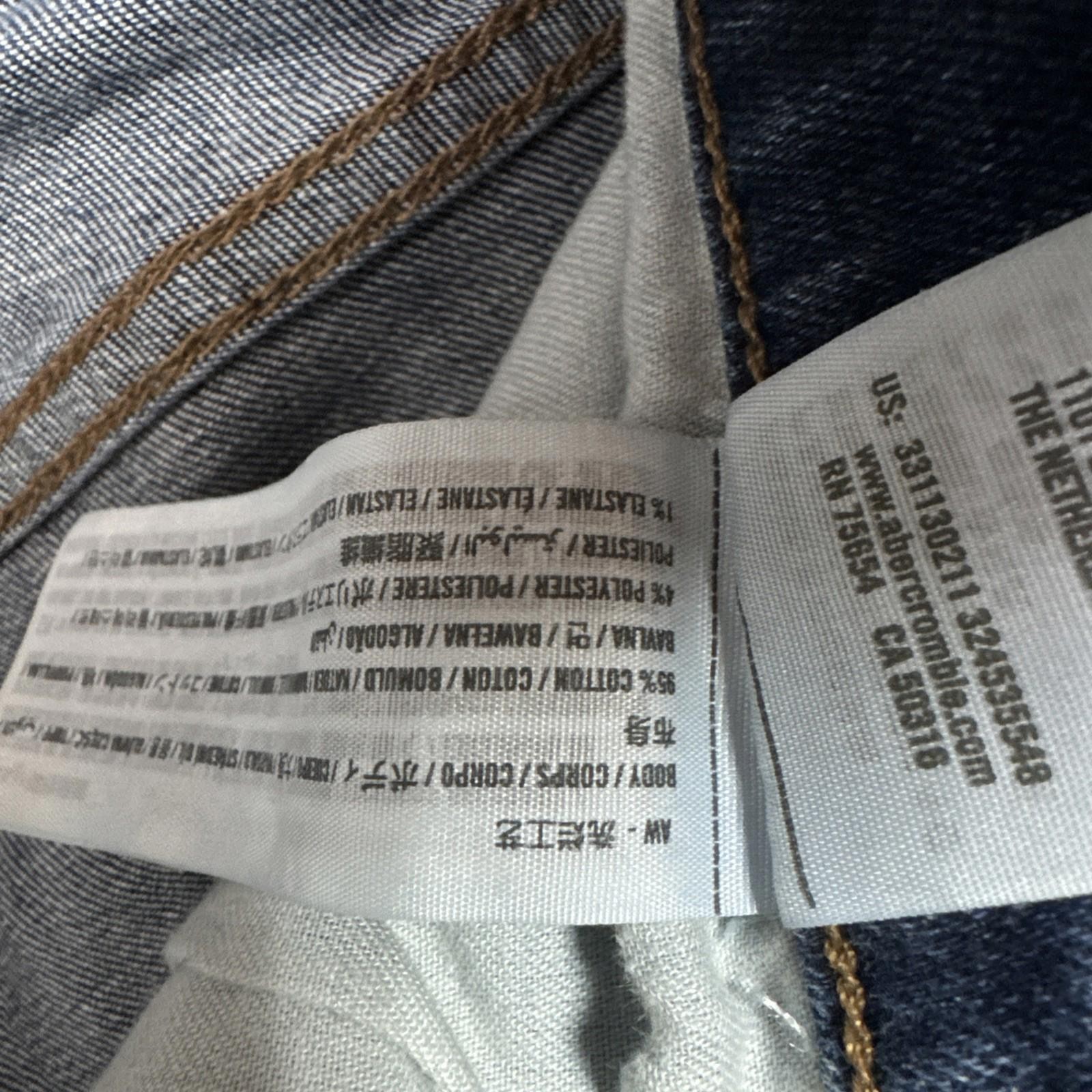 Hollister Jeans Taper Blue Pockets Men’s Size 29×32