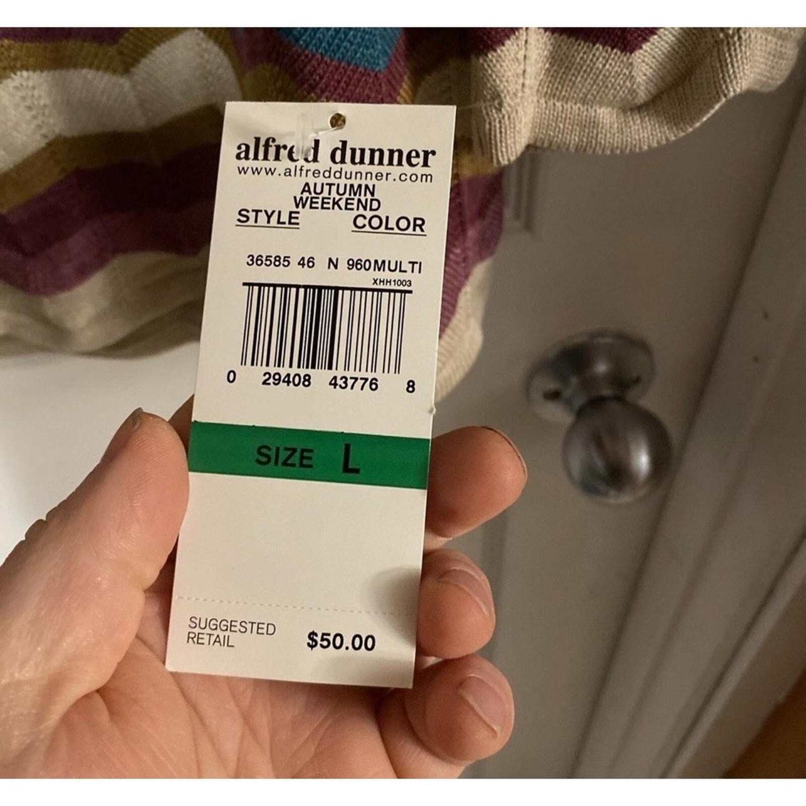 Alfred dunner XL light sweater with distinctive chevrons. Very soft