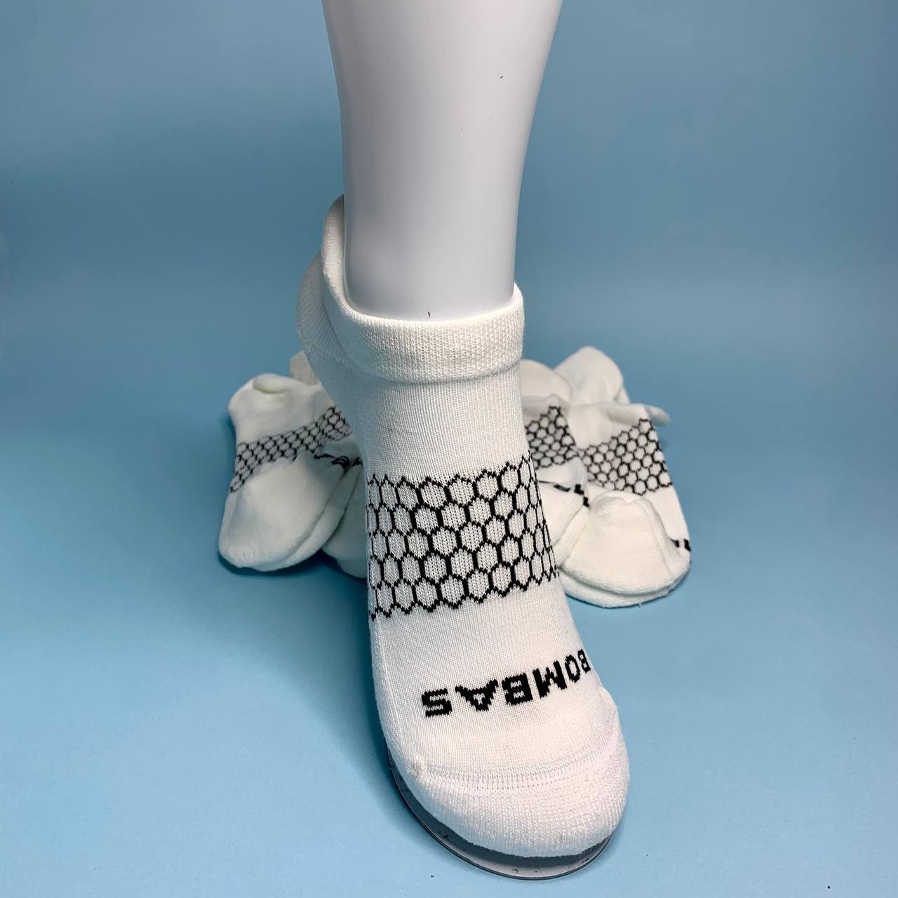 Bombas Women’s Ankle Socks 4 Pair Pack White Black Size S Small M L Multi Size