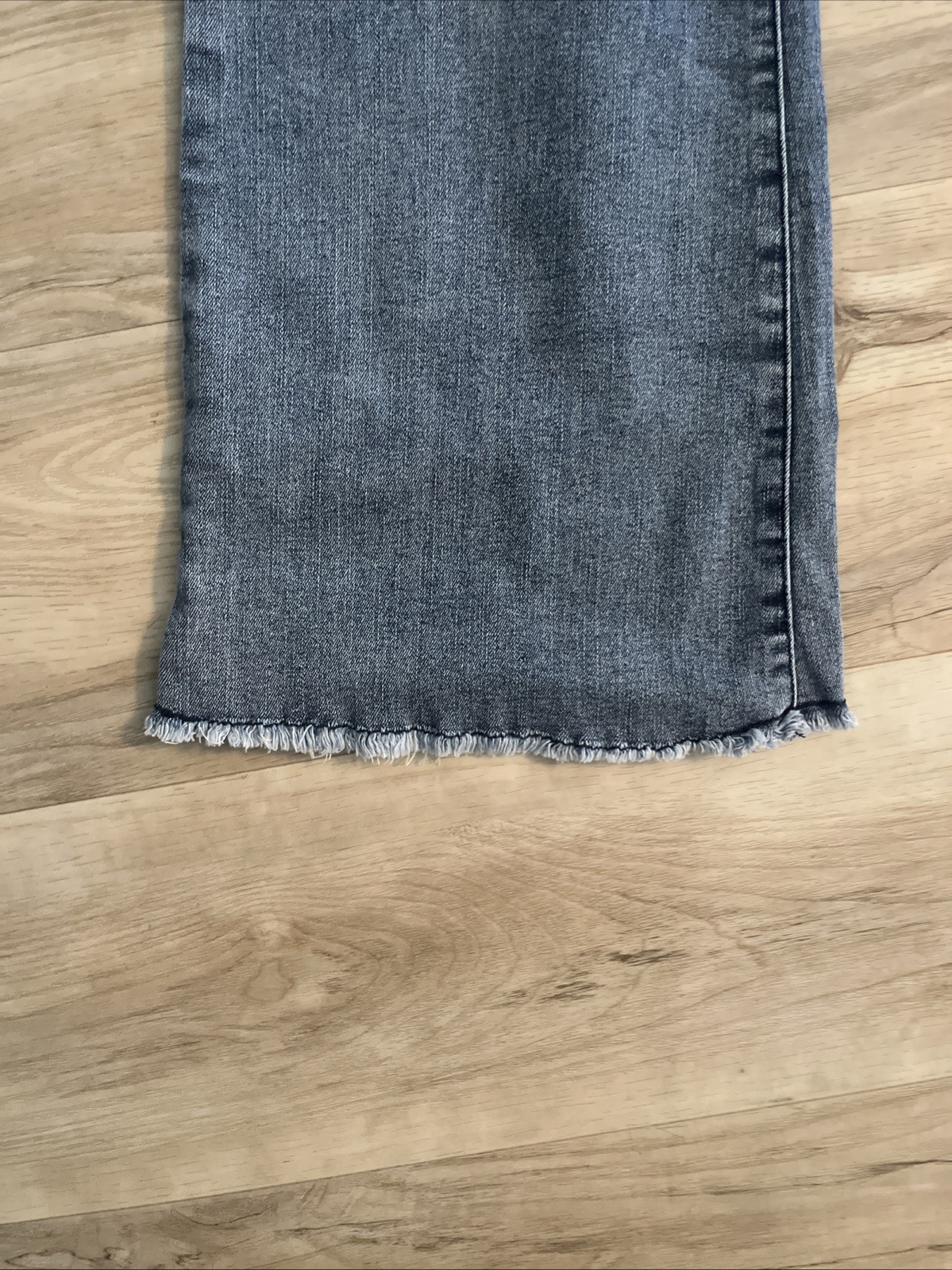 Women’s Democracy Boot Cut AB Technology Slightly Distressed Jeans Size 12