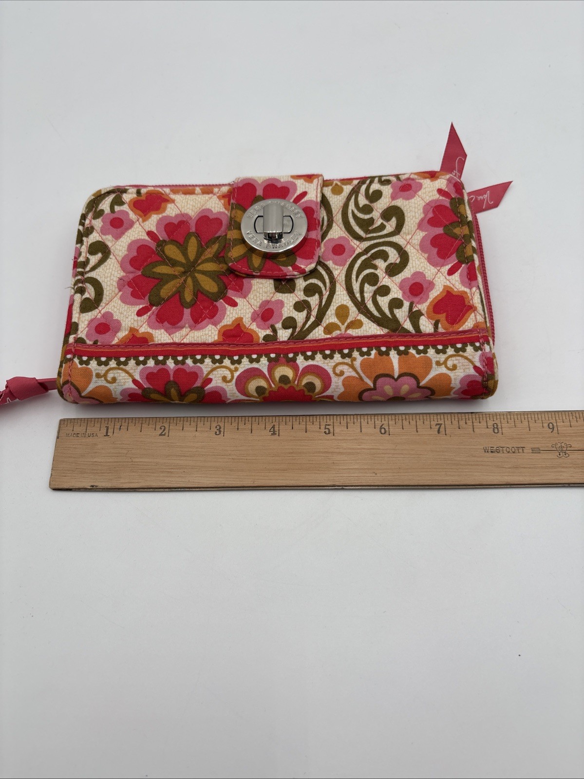 Wallet Vera Bradley Folkloric Pattern Turn Lock Zip Around Floral Orange Pink