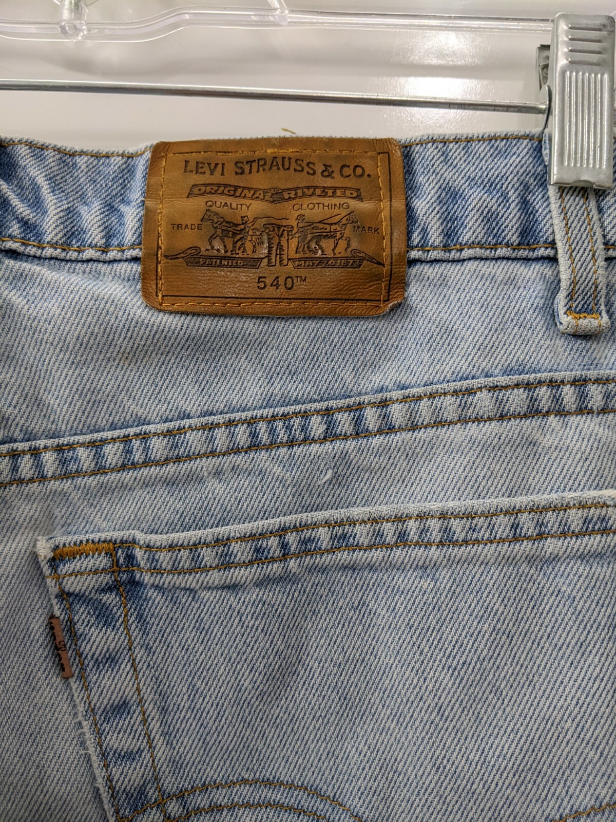 Levi’s 540 38×30 Relaxed Fit Jeans Distressed Denim USA Made 100% Cotton