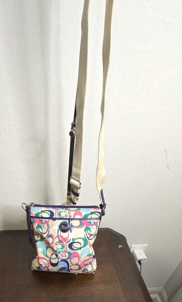 Coach Signature Ikat Swingpack Crossbody F49495 Multicolor